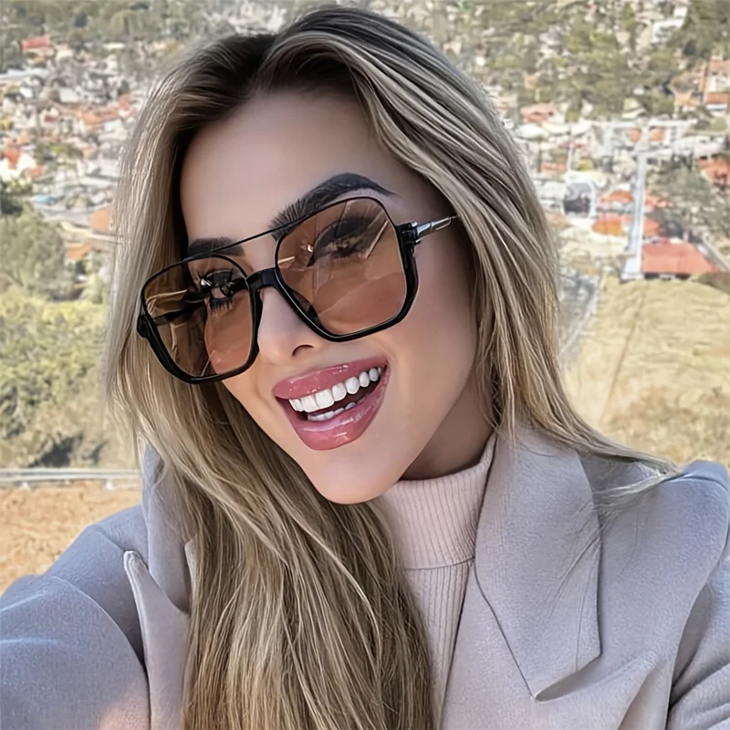 Vintage Fashion Enthusiasts - نظارات شمسية جديدة بتصميم عتيق وحجم